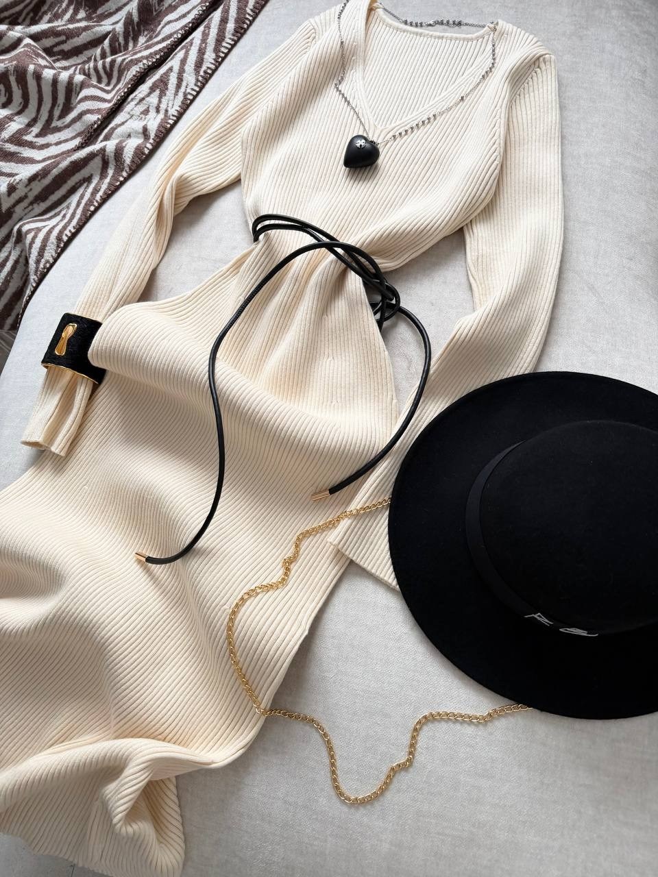 платье женское длинное вязаное,трикотажное длинное платье,вязаное длинное платье,платья элегантные,платье миди с длинными рукавами