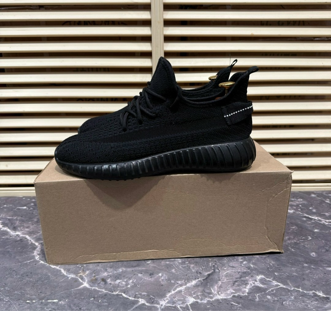 кроссовки мужские yeezy boost 350,кроссовки adidas yeezy boost,кроссовки adidas yeezy boost 350,adidas yeezy boost 350 v 2,adidas yeezy boost 350