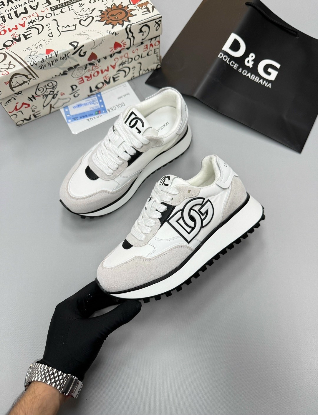 кроссовки dolce & gabbana,кроссовки мужские женские  dolce&amp;gabbana,кроссовки мужской dolce&gabbana искусственные материалы,кроссовки мужские женские  dolce&gabbana,кроссовки мужские доль