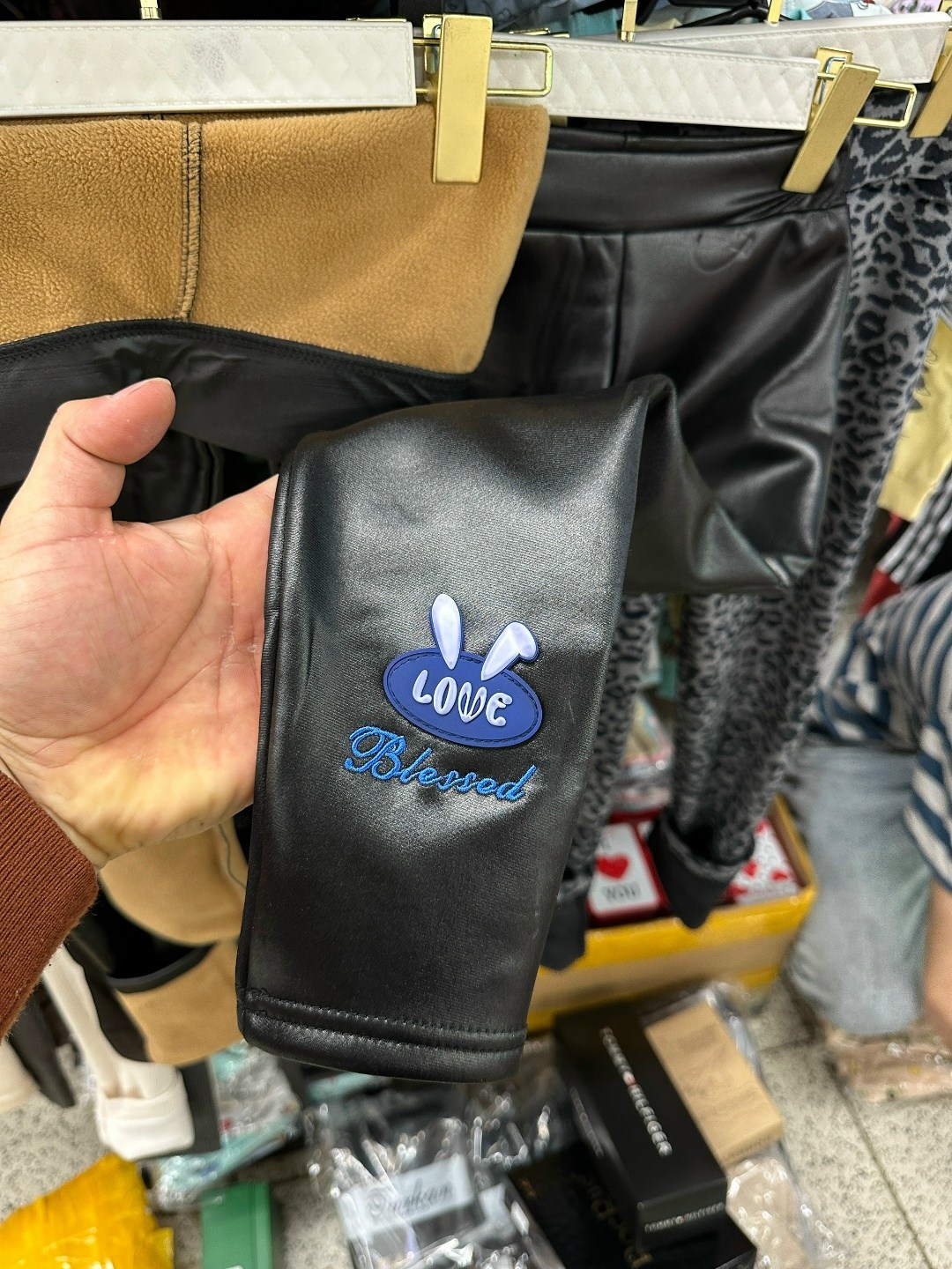 лосины кожаные,легинсы кожаные,кожаные леггинсы,лосины женские,легинсы женские