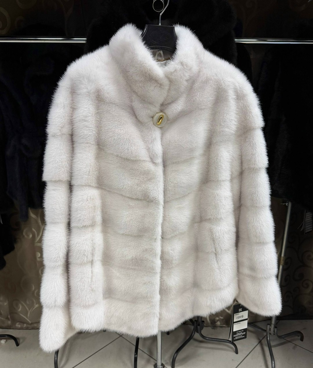 норковая шуба,шуба из норки,полушубок из норки,шуба,белая норковая шуба