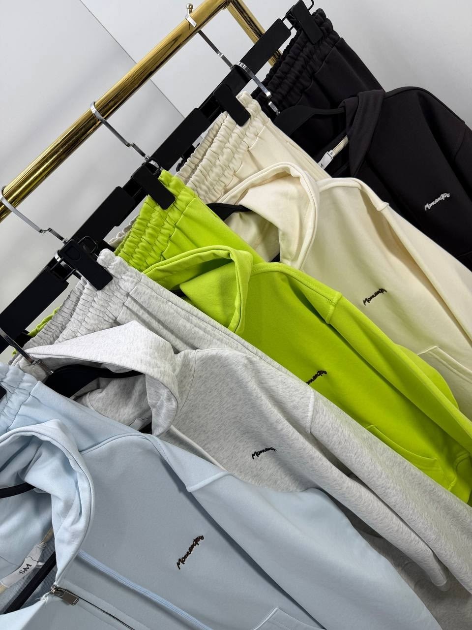 спортивные костюм,костюм на флисе,спортивные костюмы женские,спортивные костюмы на флисе