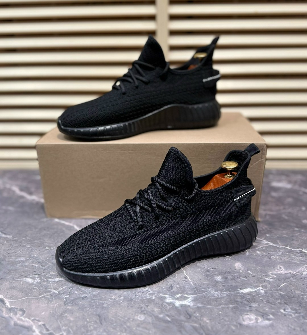 кроссовки мужские yeezy boost 350,кроссовки adidas yeezy boost,кроссовки adidas yeezy boost 350,adidas yeezy boost 350 v 2,adidas yeezy boost 350