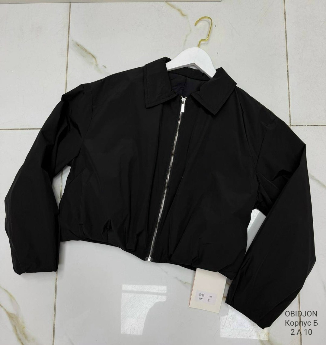 куртка бомбер,куртка укороченная,куртка бомбер укороченная демисезонная оверсайз,женская куртка-бомбер,повседневная куртка