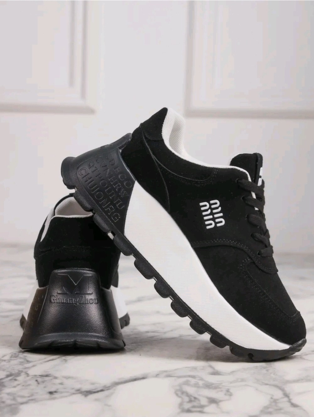 ,кроссовки женскиe,кроссовки повседневные,стильные женские кроссовки,кроссовки модные