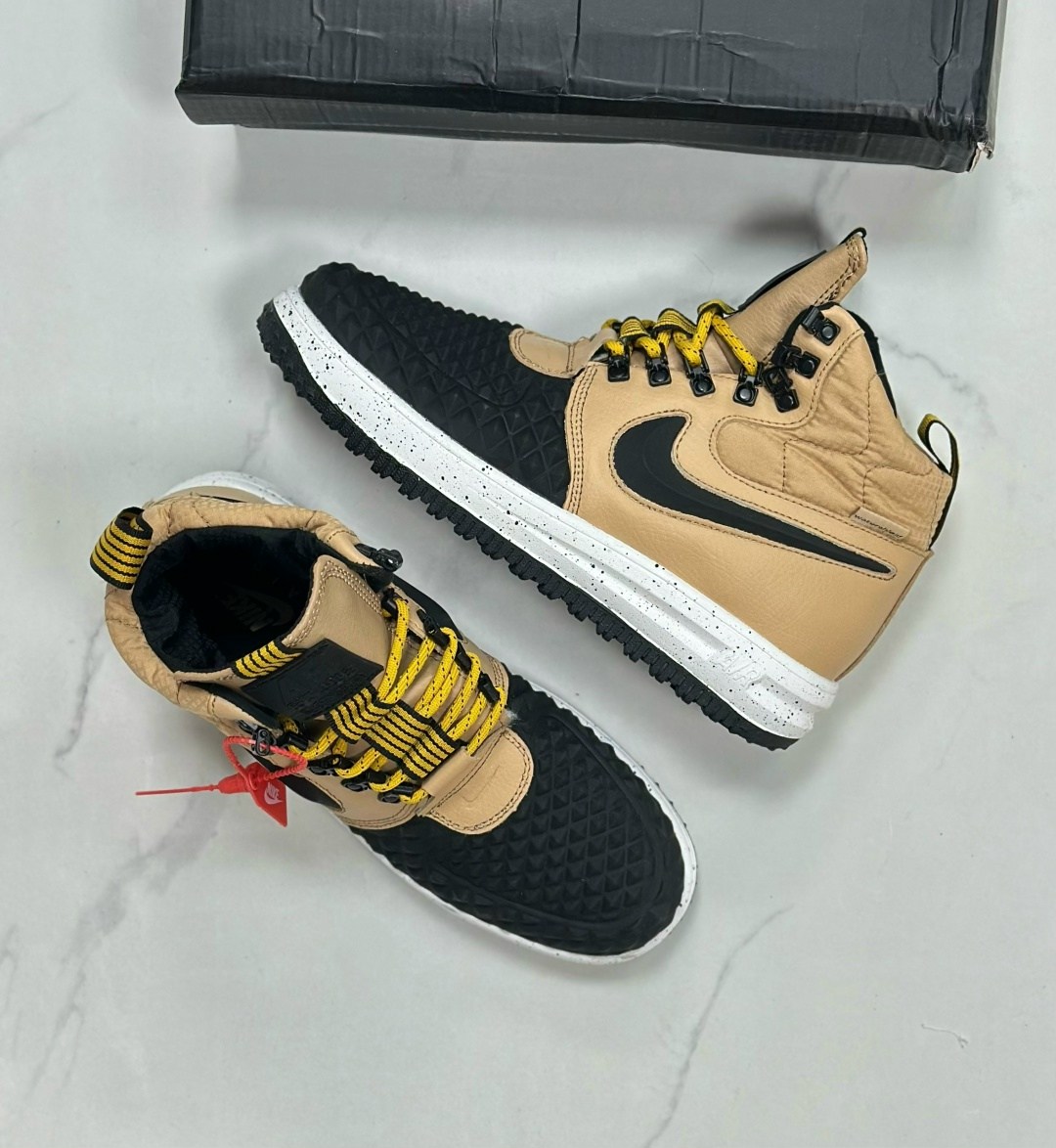 кроссовки зимние nike lunar force 1 duckboot,кроссовки nike lunar force 1 duckboot,nike lunar force 1 duckboot,кроссовки nike lunar force 1 duckboot 17 linen внутри,кроссовки nike lunar force 1