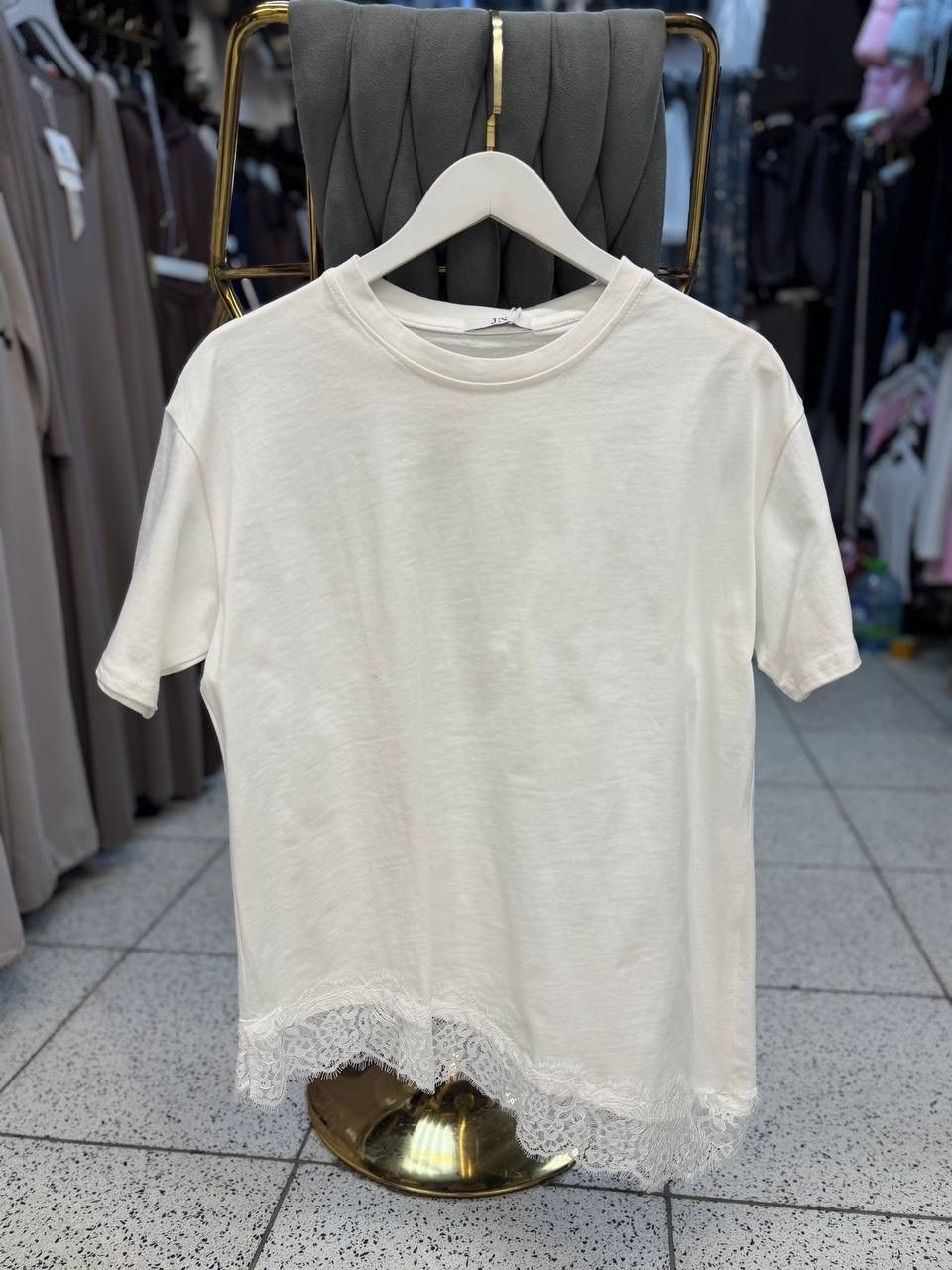 футболка с кружевами,футболки для женщин,футболки модные,кружевная футболка,футболки женская