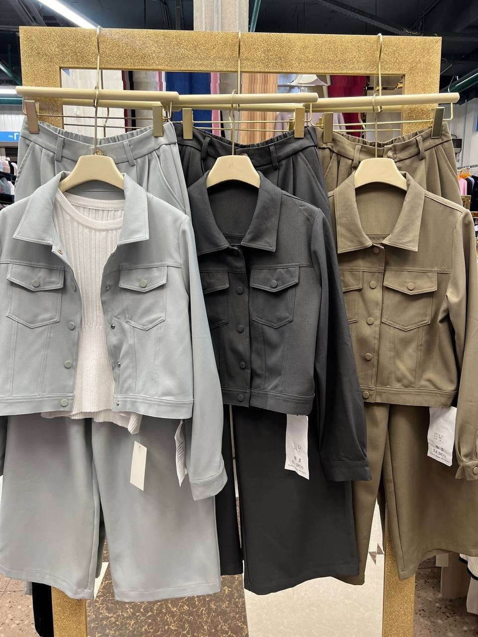 повседневный костюм,костюм женский,комплект костюм,костюм с брюками,жакет и брюки