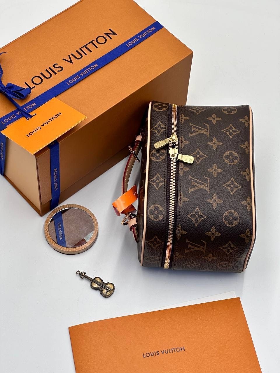 louis vuitton косметичка louis vuitton,сумка louis vuitton косметичка,косметичка louis vuitton,сумка женская louis vuitton,косметичка louis vuitton из натуральной кожи