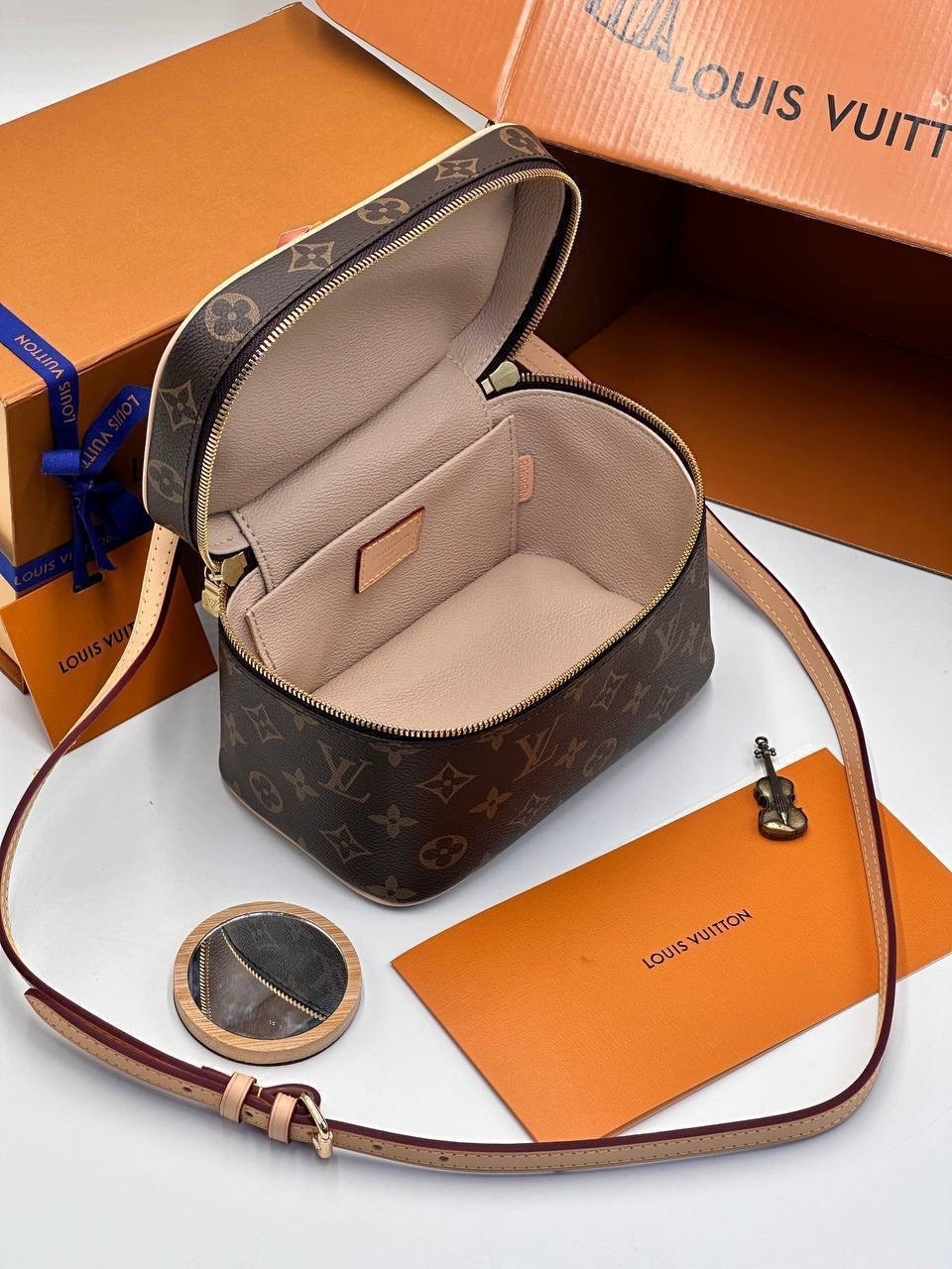 louis vuitton косметичка louis vuitton,сумка louis vuitton косметичка,косметичка louis vuitton,сумка женская louis vuitton,косметичка louis vuitton из натуральной кожи