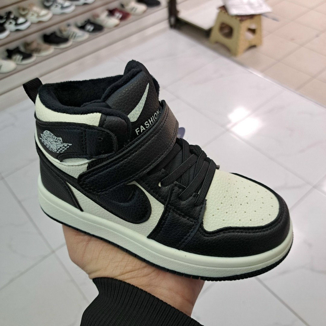 детская ,,ботинки детские,кроссовки,детские кроссовки