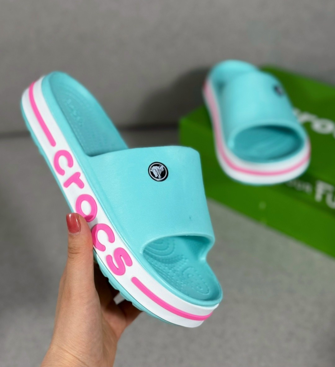 шлепанцы crocs,женские кроксы,crocs женские,шлепанцы женские,шлепанцы crocs bayaband slide