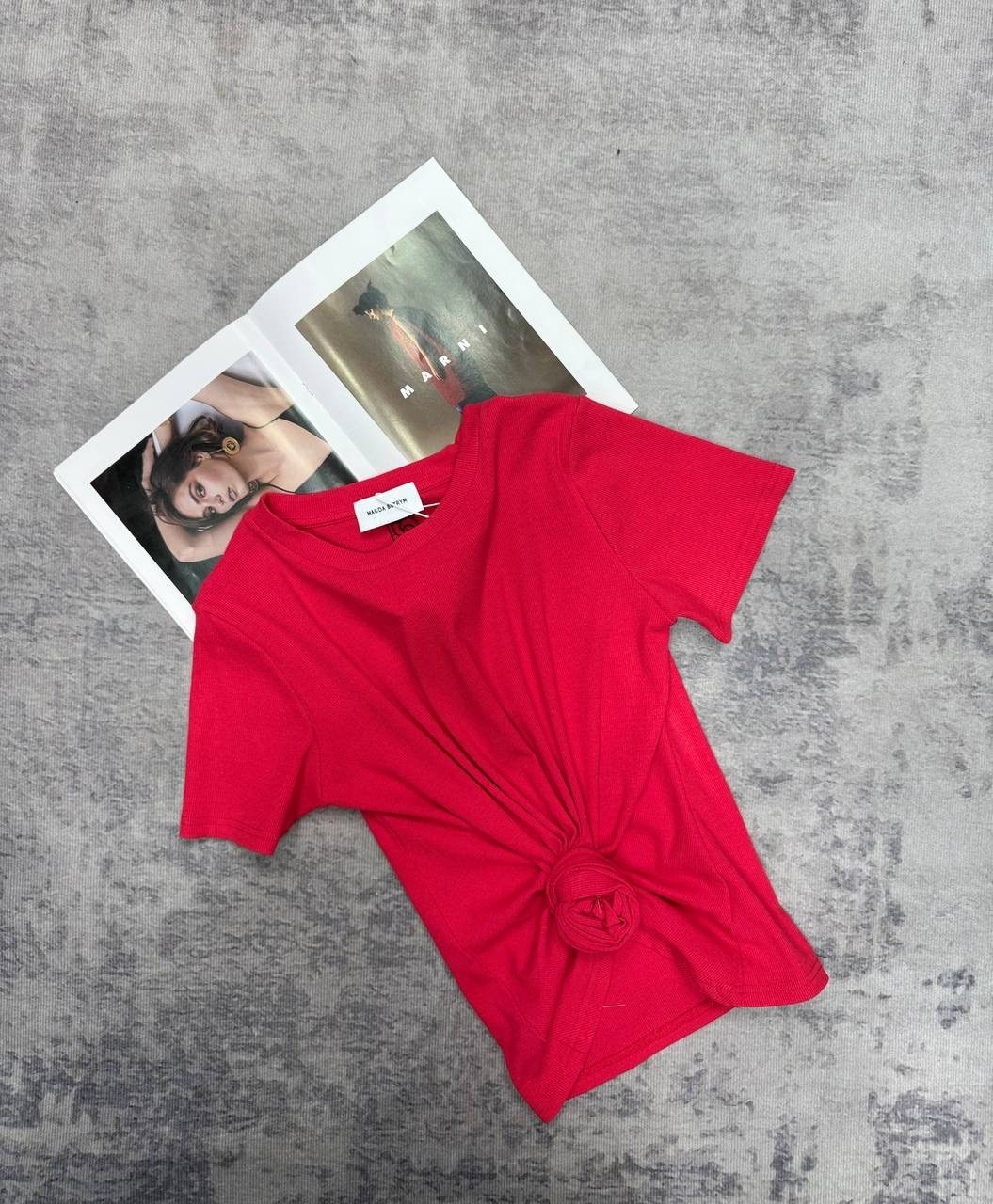 футболки для женщин,футболки женская,красные футболки,футболке,летние футболки