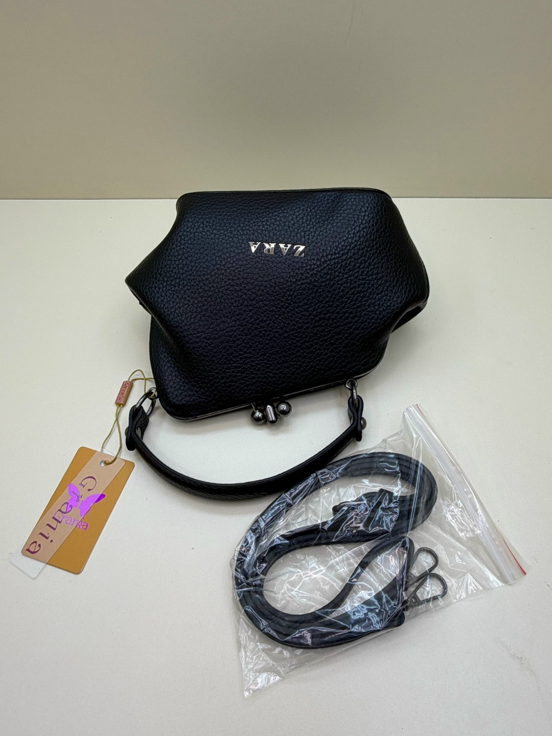 zara сумка,zara сумка на плечо,женская сумка на плечо zara shoulder bag 27cm × 12cm × 8cm,сумка женская zara,сумка zara кросс боди