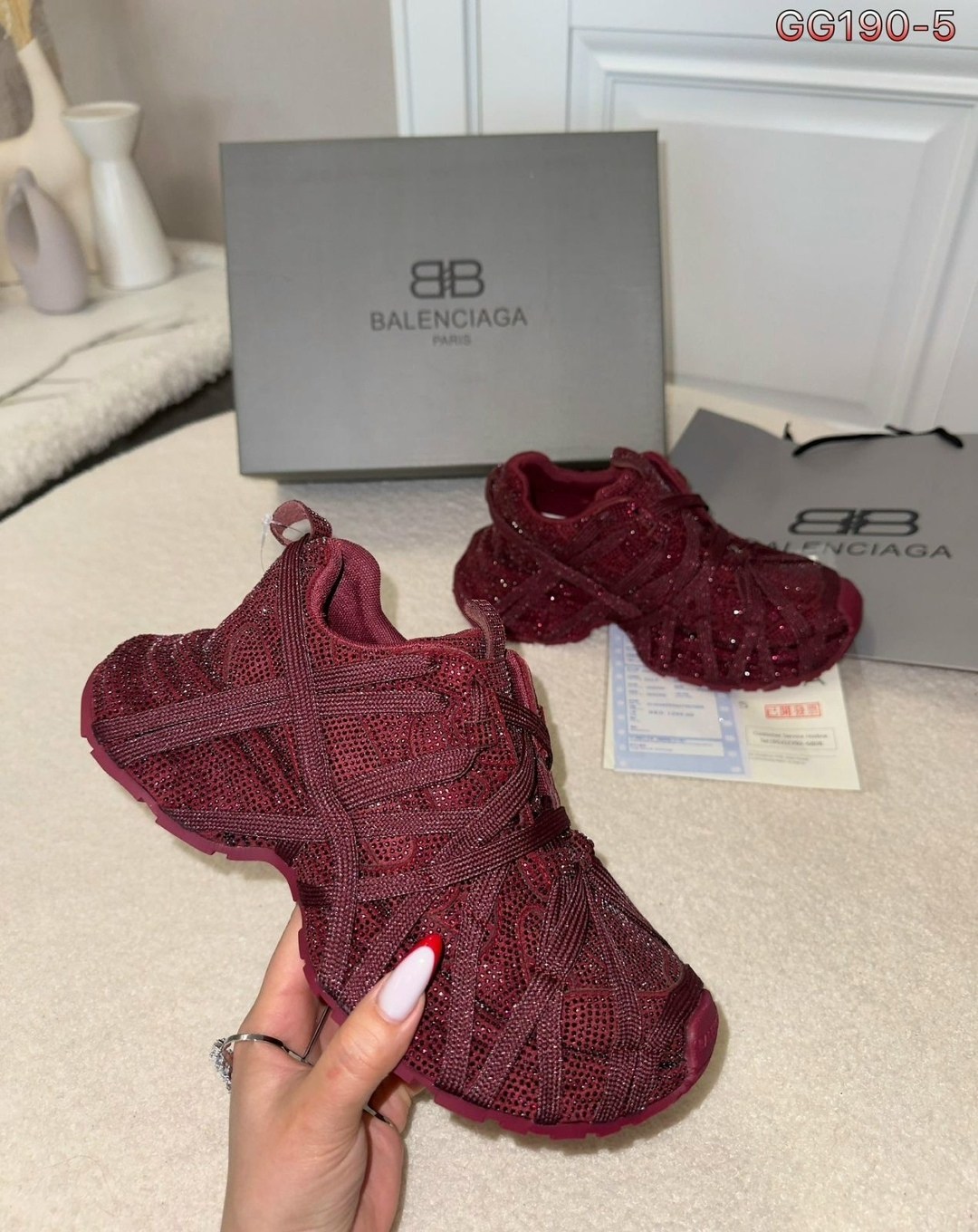 balenciaga кроссовки женские,кроссовки balenciaga,кроссовки balenciaga блестящие со стразами,кроссовки balenciaga со стразами "pink" 36-40,женские кроссовки