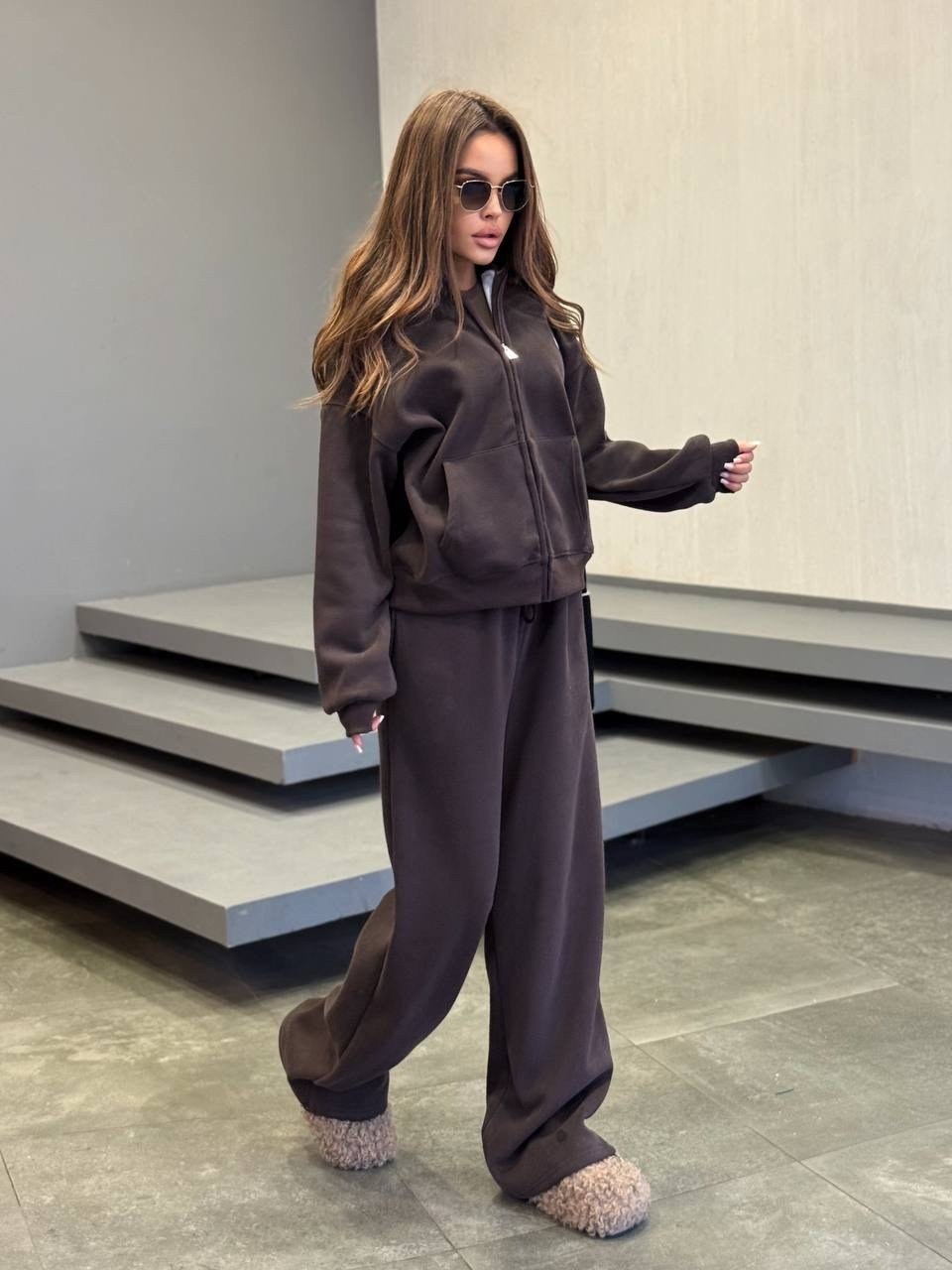 костюм оверсайз c начесом ari store,костюм оверсайз c начесом ari store цвет серый меланж,спортивный женский костюм,теплый костюм,костюм спортивный