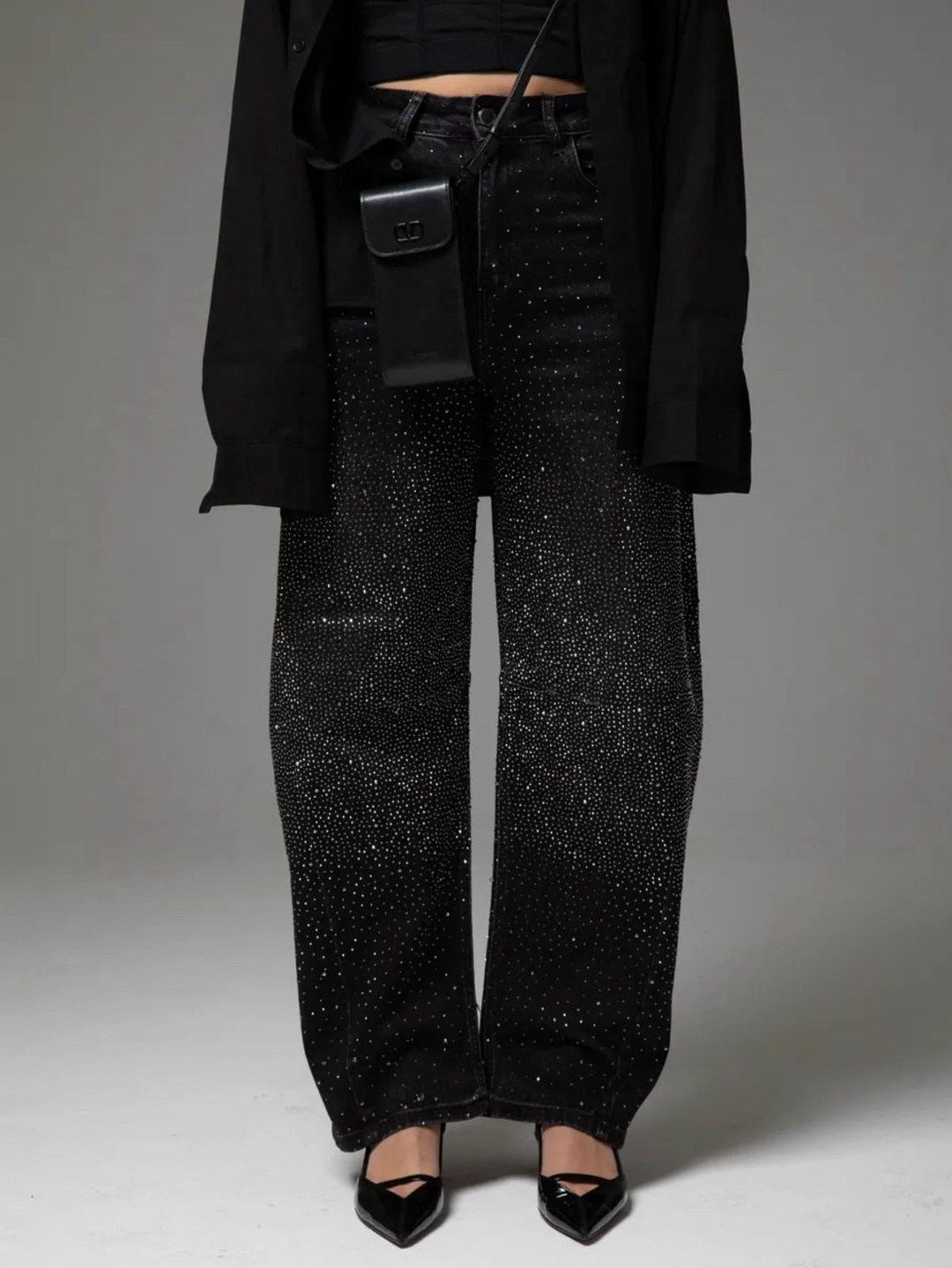 джинсы широкие багги со стразами selfsame,джинсы со стразами,брюки со стразами,джинсы с термостразами,джинсы широкие багги со стразами