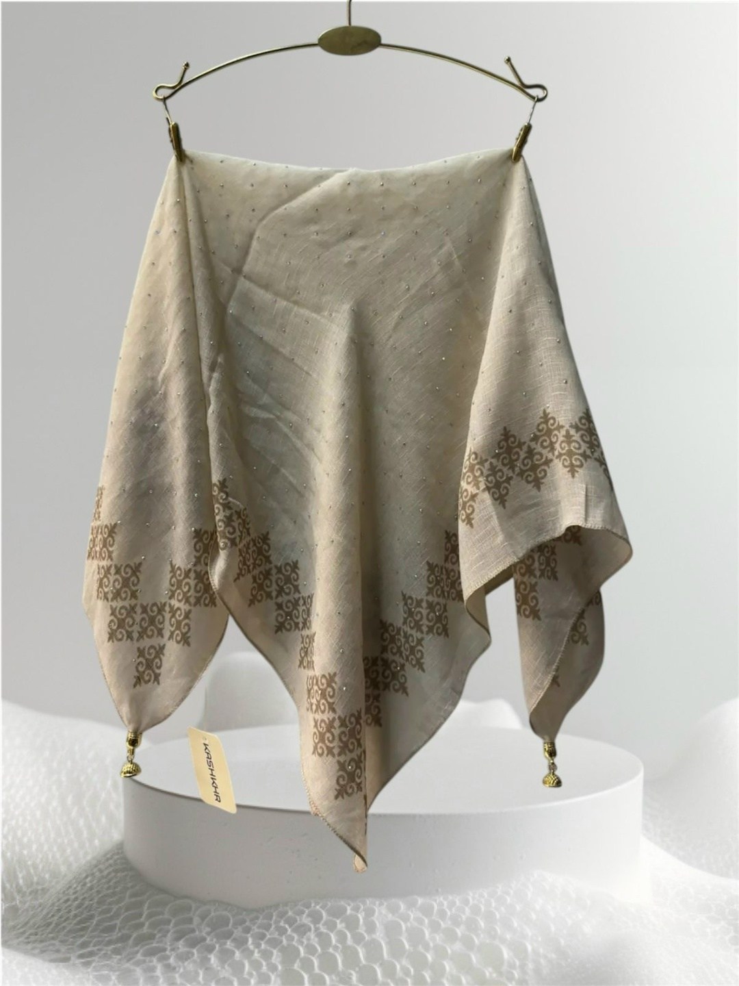 теплые платки,атласный платок,платки женские,шарфы для женщин,шелковый шарф