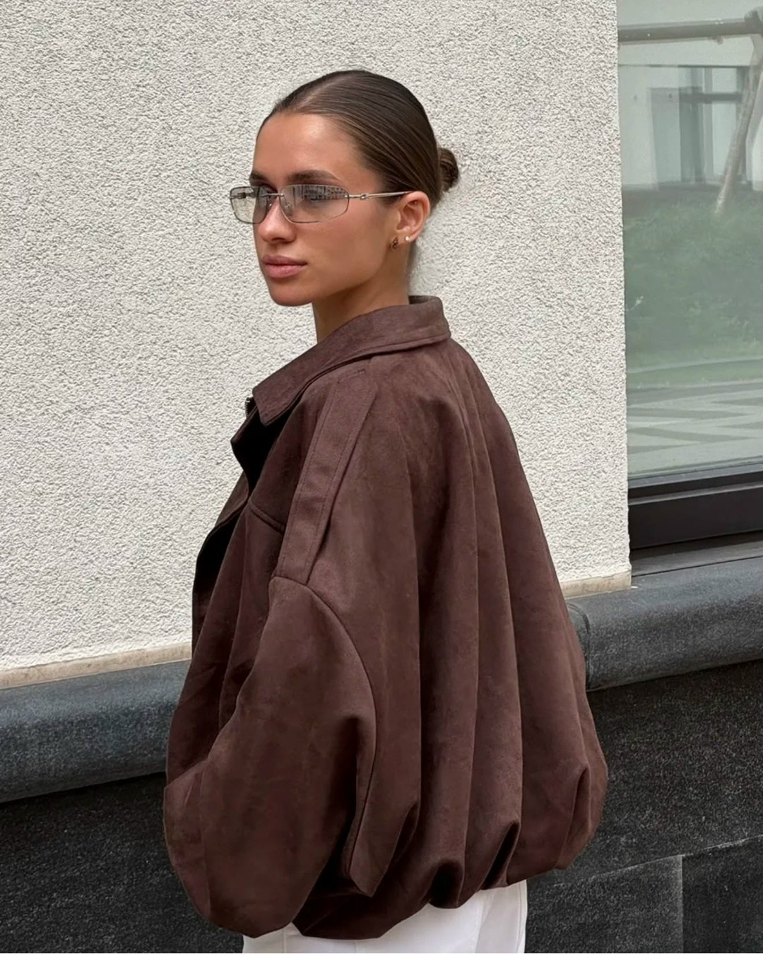 бомбер замшевый оверсайз,бомбер замшевый оверсайз athe.brand,бомбер замшевый оверсайз athe.brand цвет шоколадный коричневый,куртка бомбер укороченная оверсайз эко замшевая nonstóp with me,бомбер замше