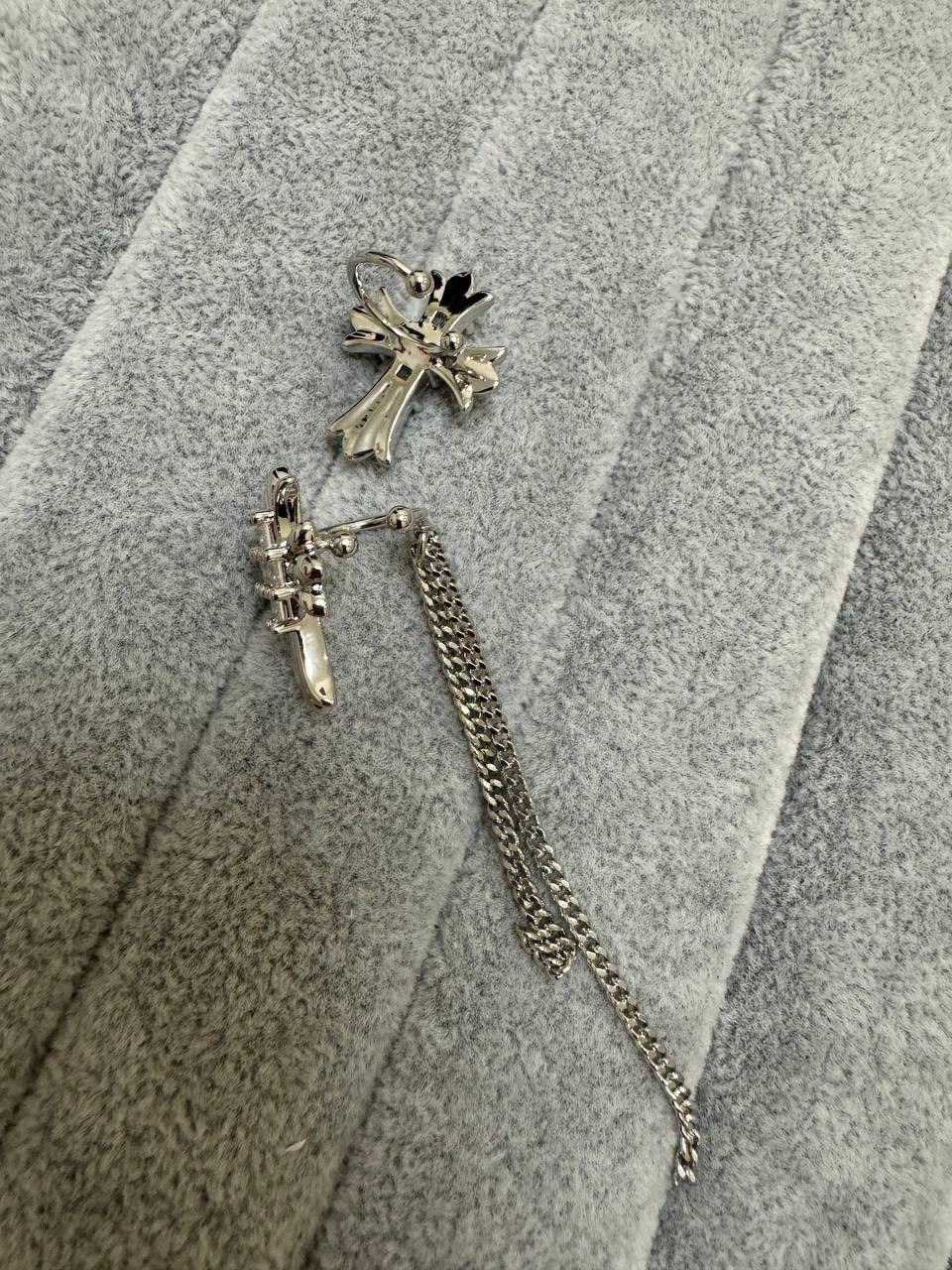 серьги кресты,серьги крестики,модные серьги,серьги подвески,серьги кресты бижутерия