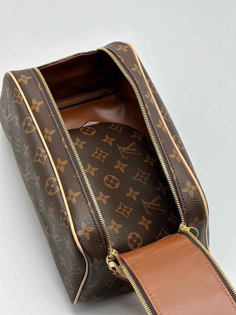 косметичка луи виттон,косметичка louis vuitton,походная косметичка луи виттон,косметичка луи виттон оригинал,косметичка 2 в 1