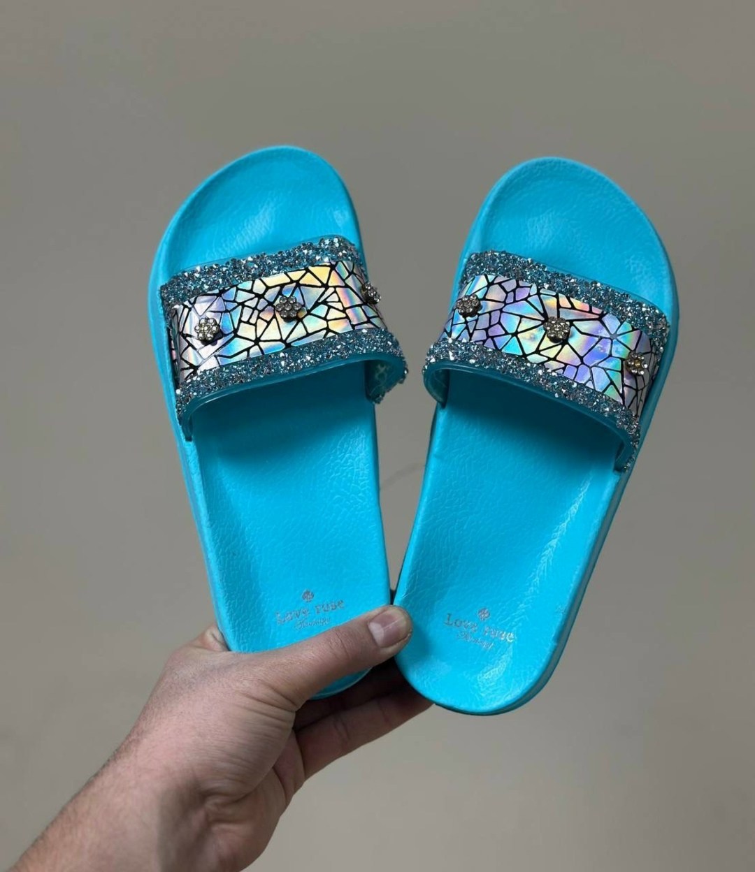 ,шлепанцы женские,шлепанцы женские пляжные,тапки женские,тапочки модные