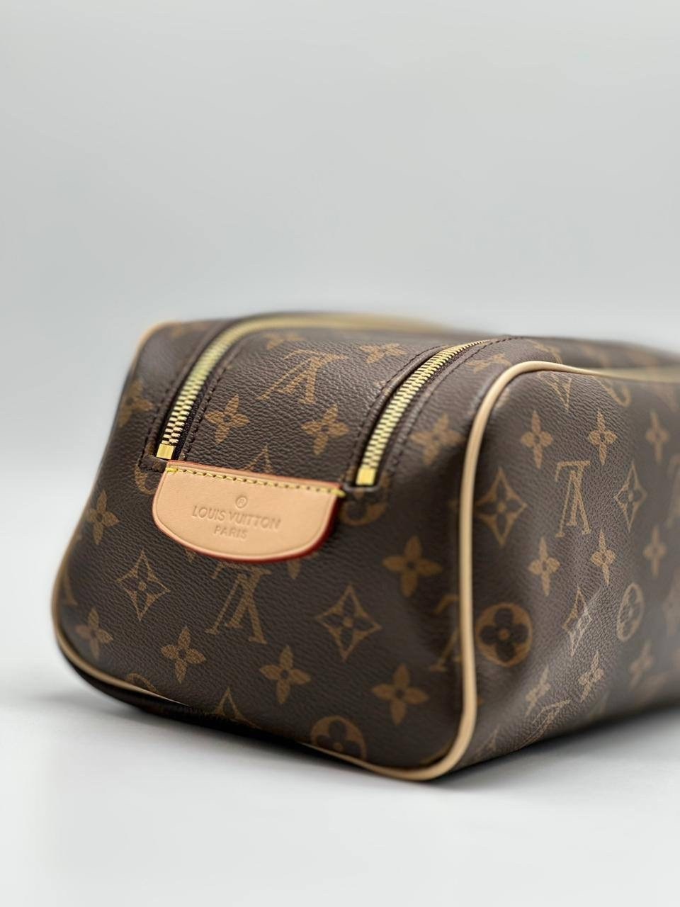 косметичка луи виттон,косметичка louis vuitton,походная косметичка луи виттон,косметичка луи виттон оригинал,косметичка 2 в 1
