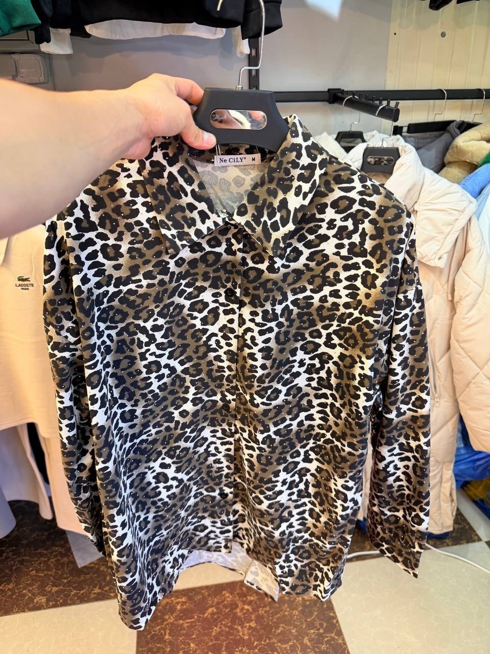 рубашка с леопардовым принтом,roberto cavalli шелковая рубашка с леопардовым принтом,рубашка женская,блузка с леопардовым принтом,рубашка леопардовая