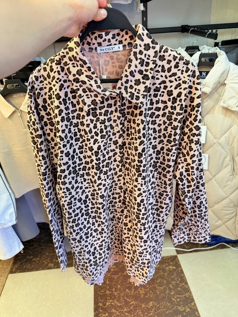 рубашка с леопардовым принтом,roberto cavalli шелковая рубашка с леопардовым принтом,рубашка женская,блузка с леопардовым принтом,рубашка леопардовая