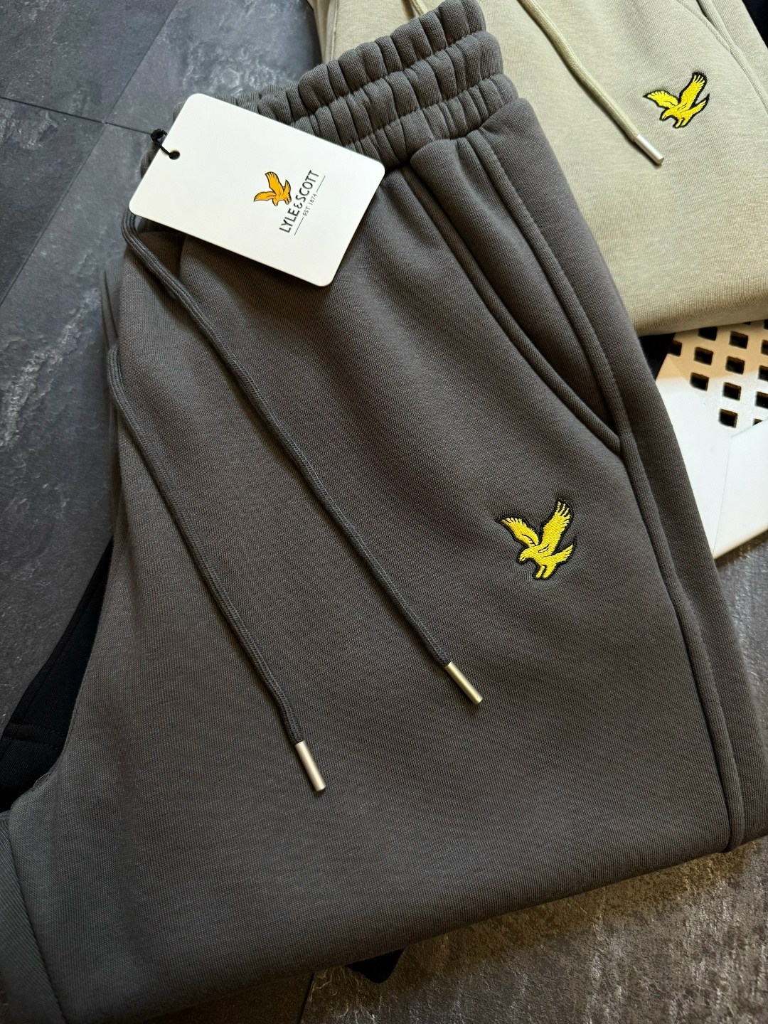 спортивные брюки,спортивные штаны,спортивные штаны мужские,штаны хлопковые,спортивные брюки мужские