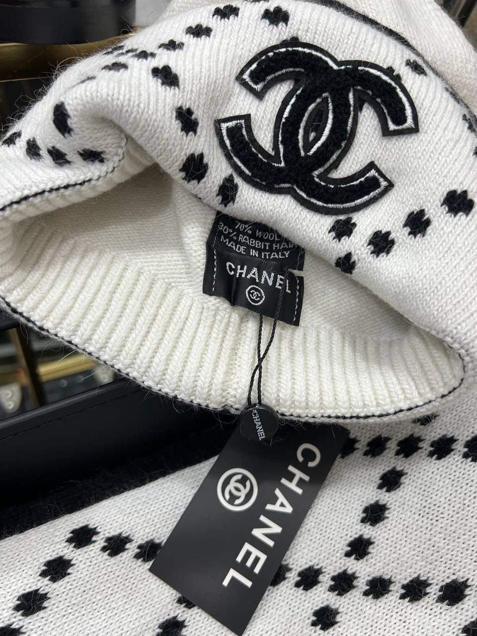 шарф chanel,кашемир в стиле chanel 2026 зимний шарф,комплекты chanel шапка шарф перчатки,шарфик шанель,шарф шанель