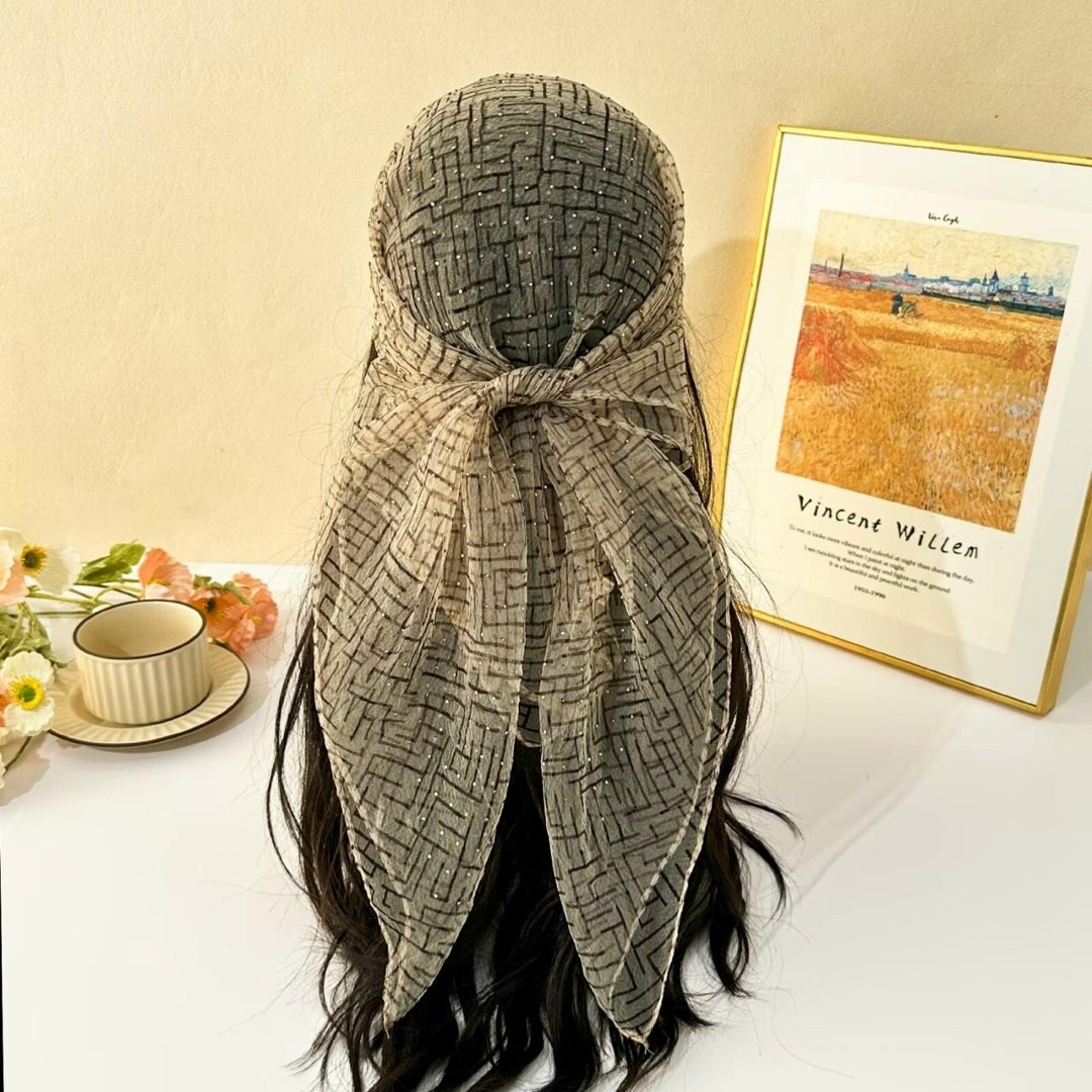 шарфы для женщин,шарф женские,шелковый шарф,модные шарфы,шарфы и платки