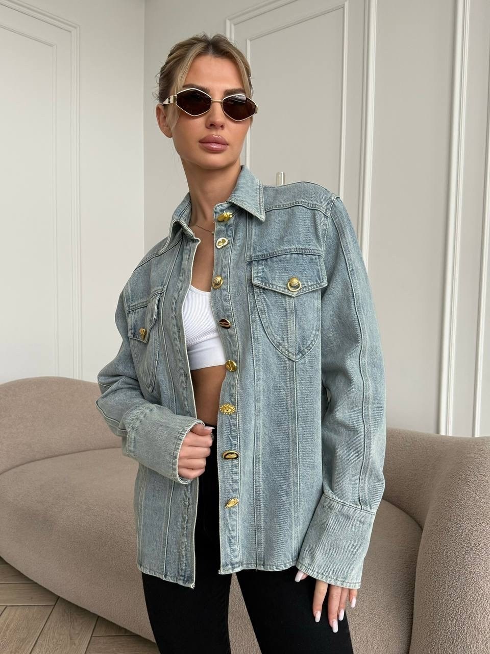 замшевая куртка,джинсовая куртка,коричневая куртка,куртка деним,кожаная куртка