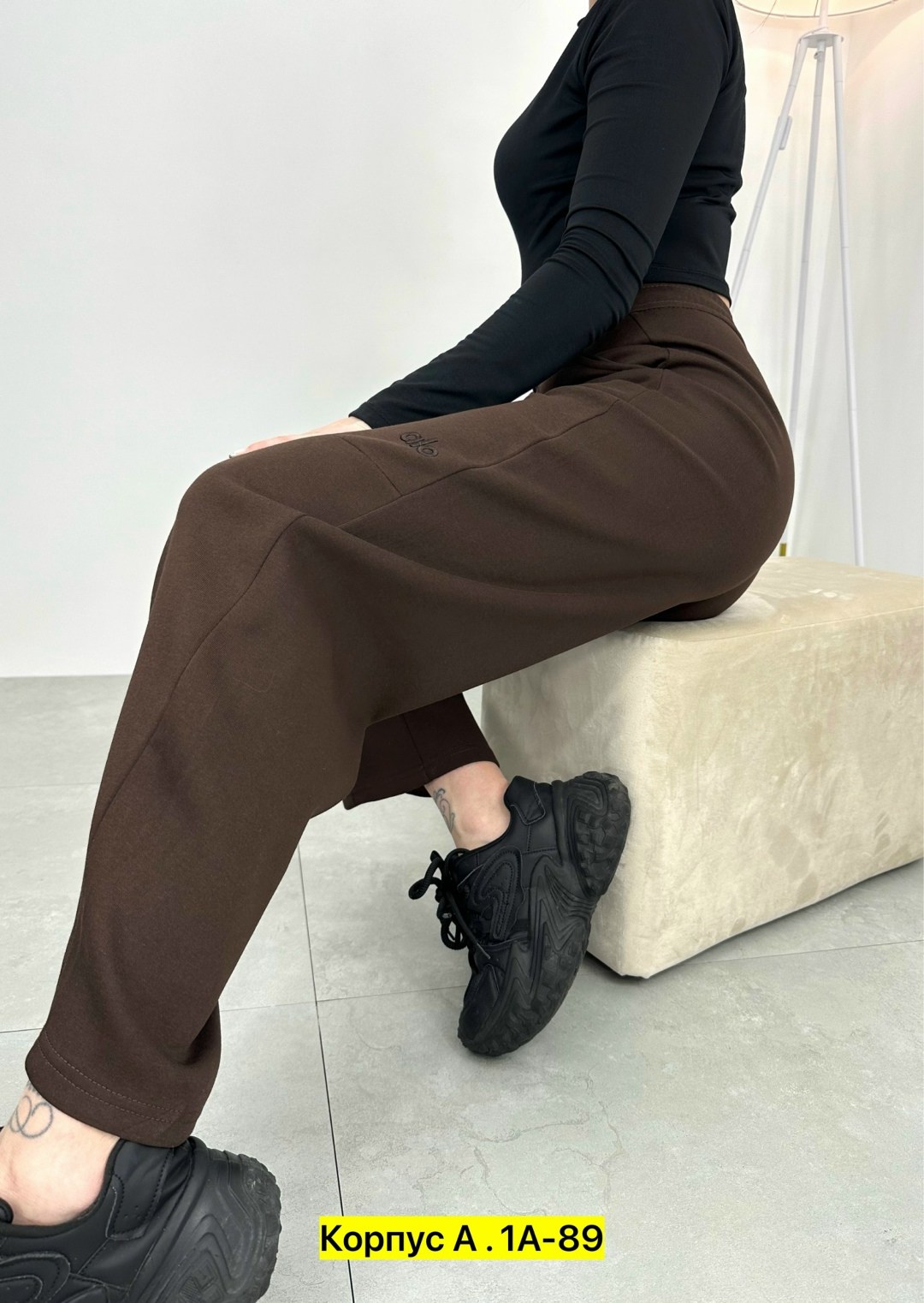 брюки спортивные,трикотажные брюки,брюки спортивные твое,штаны женские,коричневые женские спортивные брюки твое
