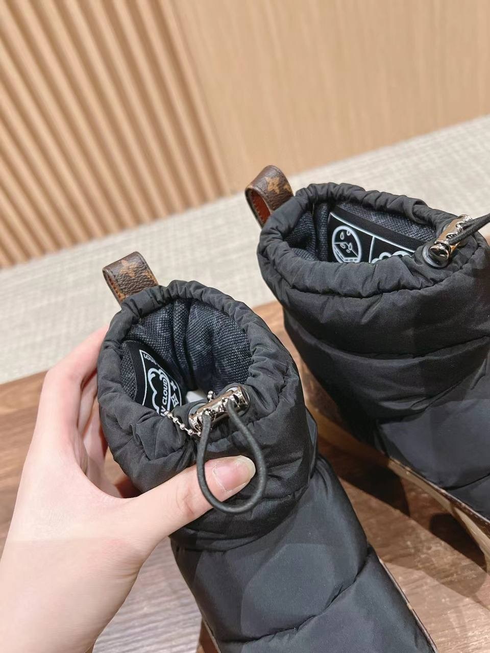 ,ботинки louis vuitton,дутыши луи виттон,дутики луи виттон,дутики louis vuitton