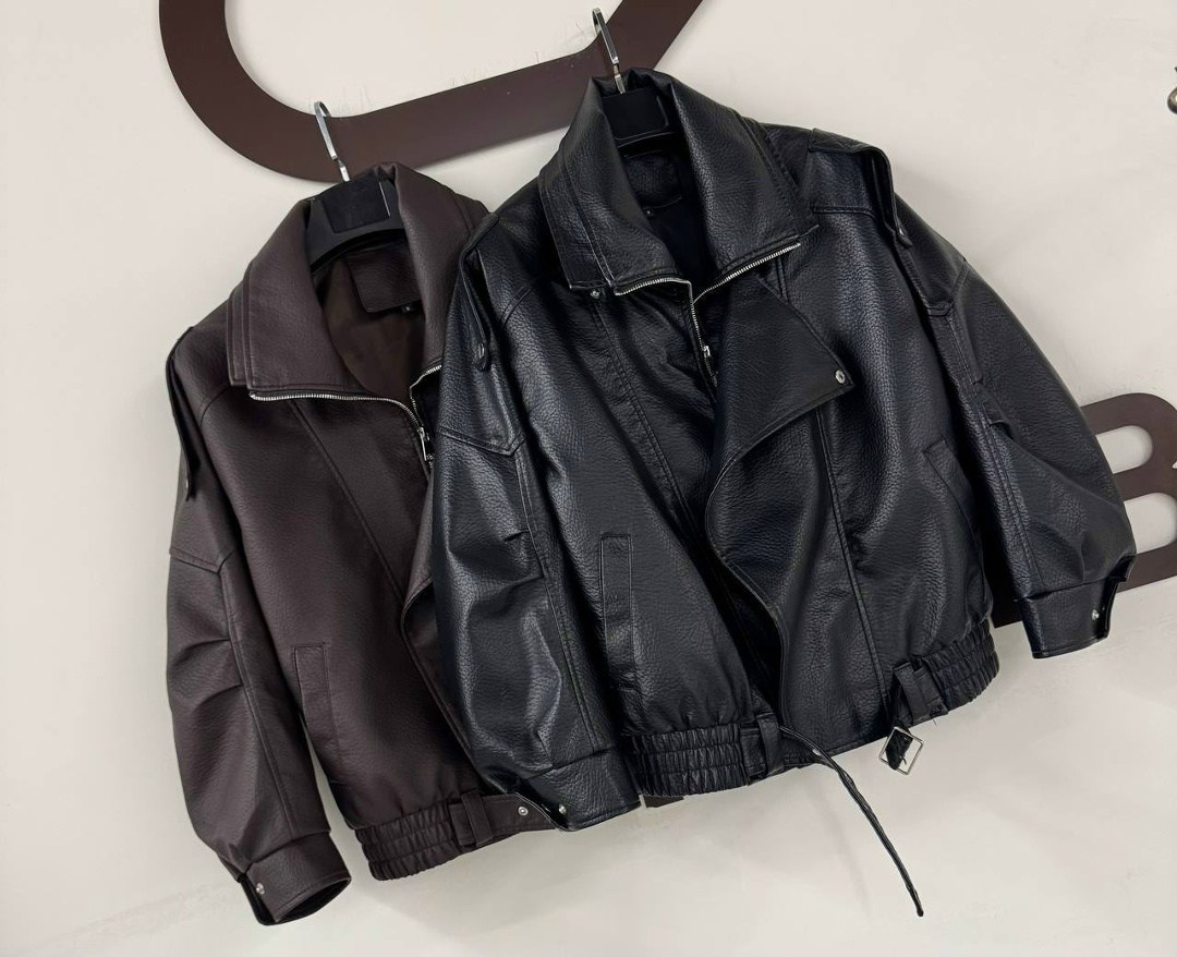 куртка кожаная,кожаная куртка женская,кожаный бомбер,кожаный бомбер женский,бомбер кожаный оверсайз
