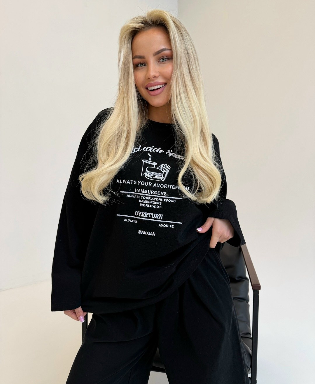 спортивный костюм оверсайз voi-fashion,женский костюм,костюм спортивный,спортивный костюм женский,спортивный костюм оверсайз