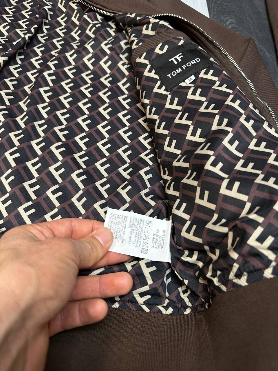 спортивный костюм дольче габбана мужской черный,спортивный костюм dolce gabbana,спортивный костюм stefano ricci,спортивный костюм мужской брендовый дольче габбана,спортивный костюм луи витон мужской