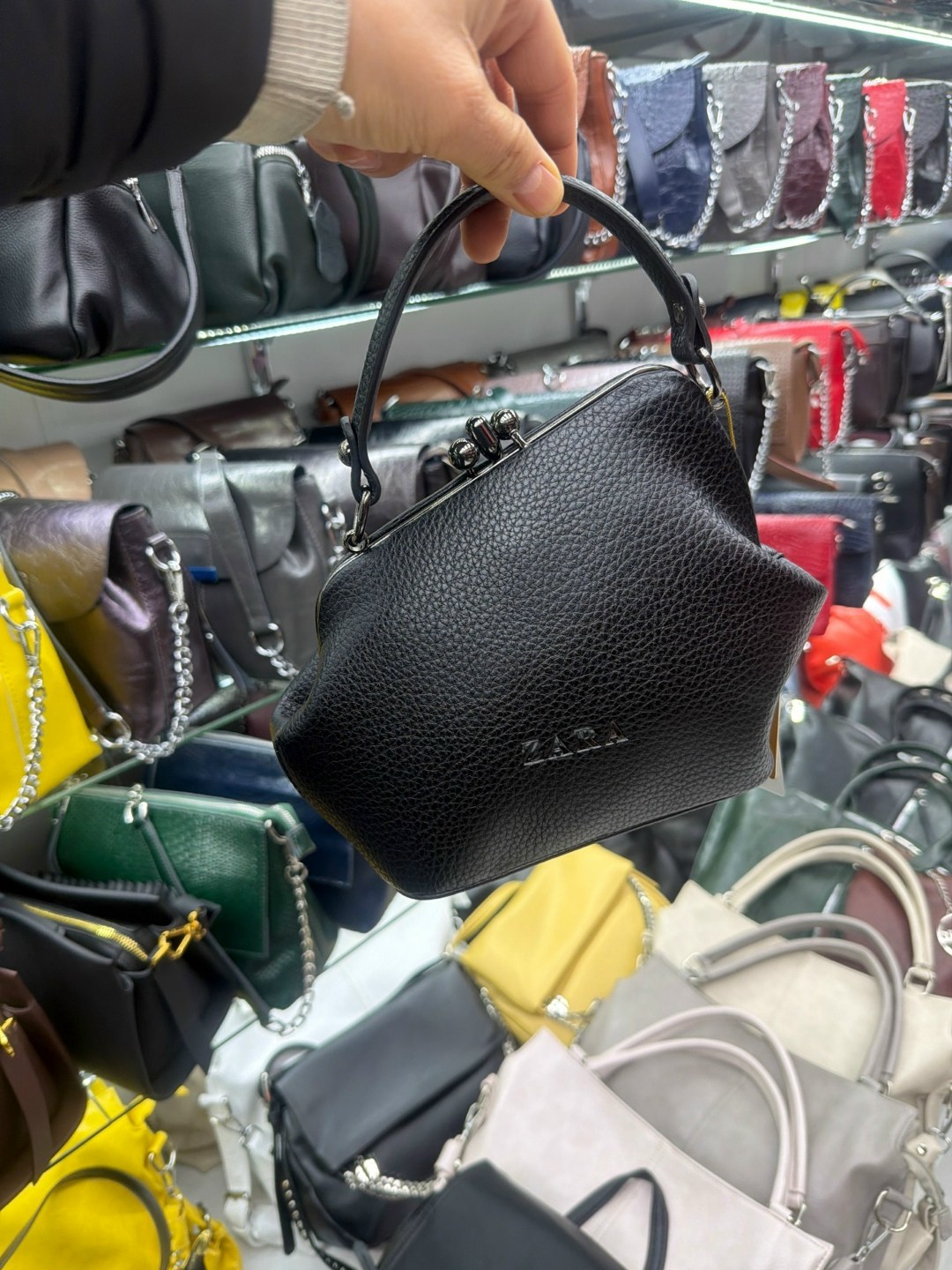 zara сумка,zara сумка на плечо,женская сумка на плечо zara shoulder bag 27cm × 12cm × 8cm,сумка женская zara,сумка zara кросс боди