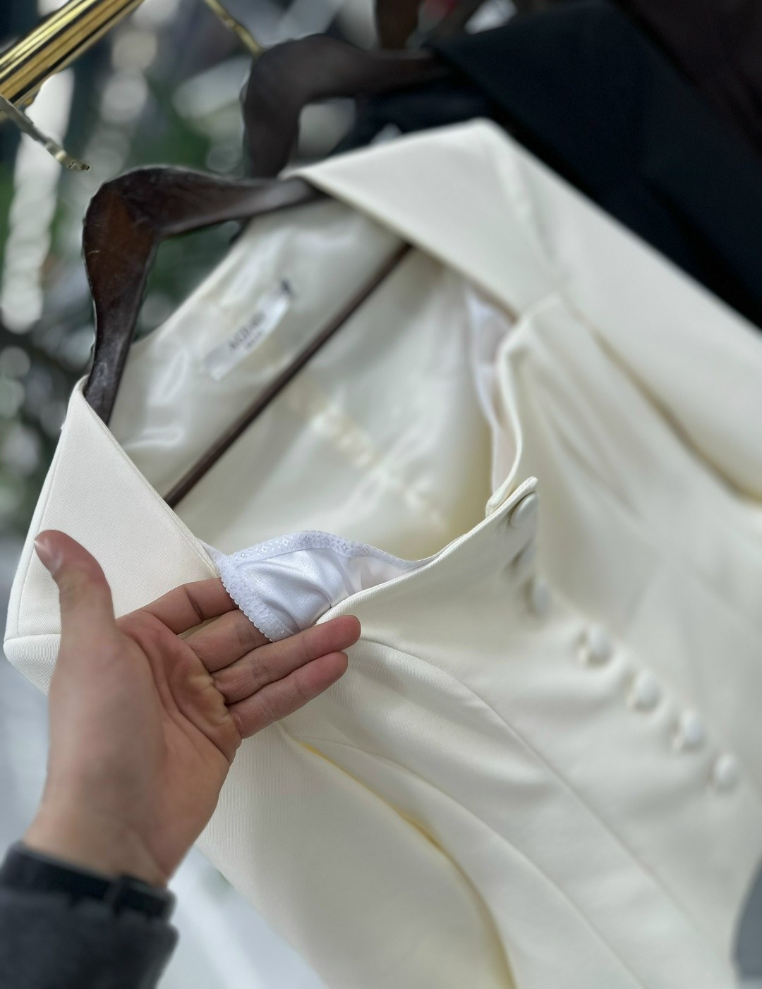 жакет,жакет приталенный,жакет и пиджак,женский костюм с юбкой,жакет женский