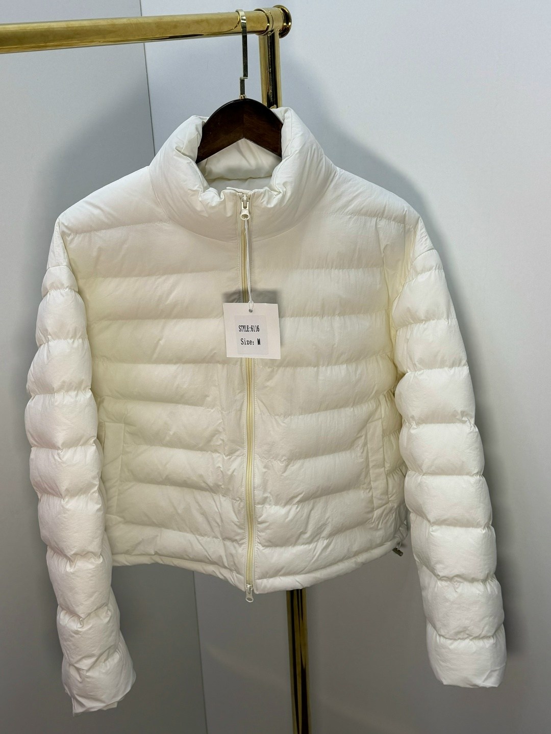 uniqlo женский пуховик ultra light down jacket,тонкий пуховик,куртка модная,легкий пуховик,куртка пуховик женская