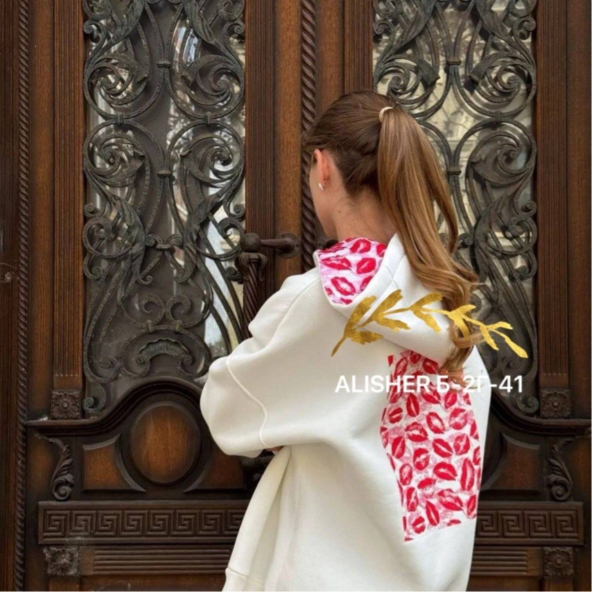 худи оверсайз на флисе в американском стиле с принтом amor,худи оверсайз с принтом amor на флисе na_vaia,толстовка оверсайз,худи оверсайз с принтом,худи женское оверсайз с начесом, капюшоном и принтом