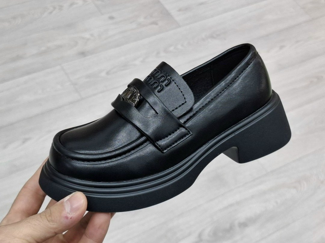 ,лоферы loro piana женские,лоферы loro piana,женские мокасины,лоферы женские