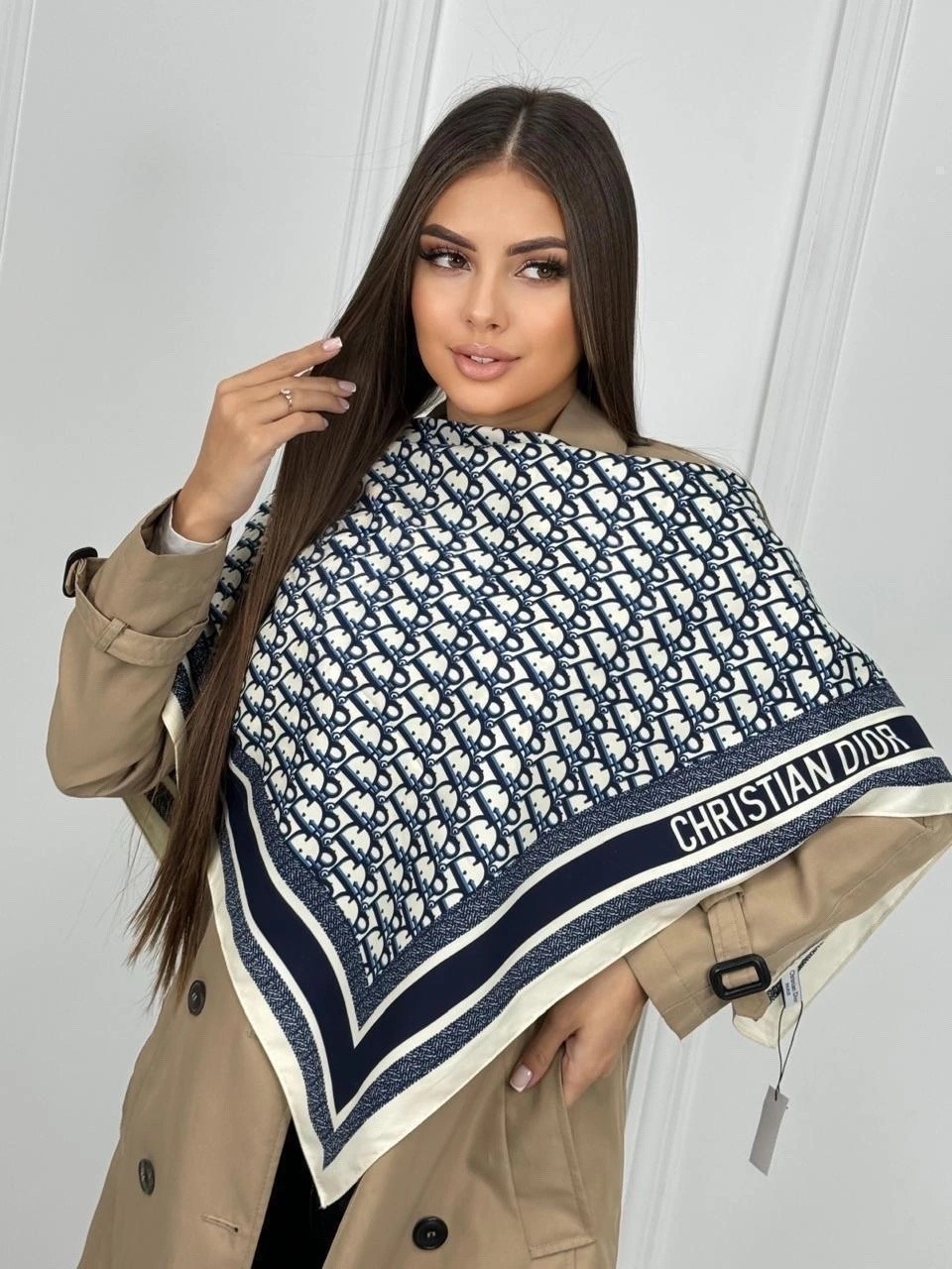 платок на голову шелковый,шелковые платки,платок dior,платки шелковый на голову и шею,платки женские