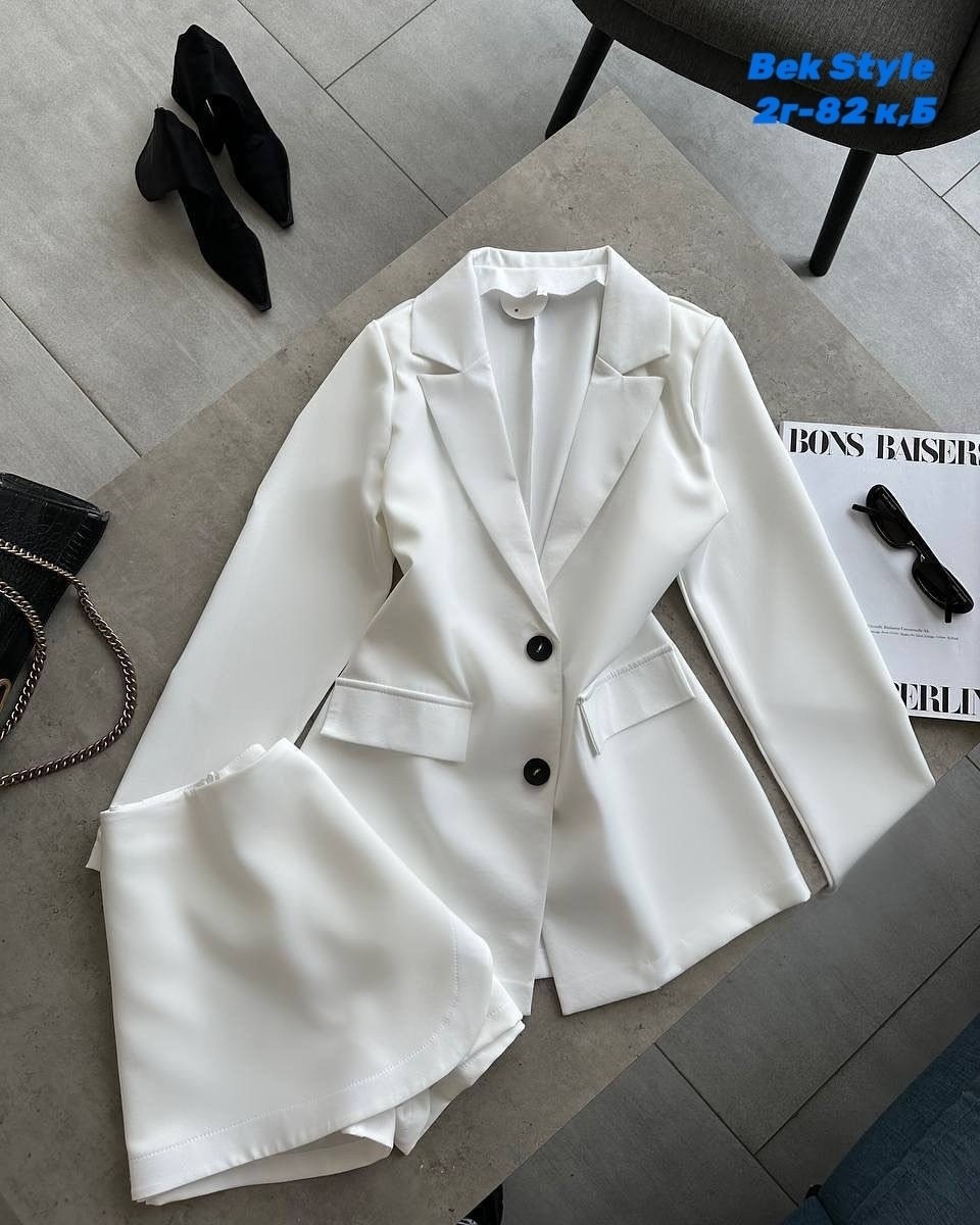 классический костюм двойка пиджак и юбка-шорты,костюм двойка пиджак юбка,костюм с юбкой,черный женский пиджак,пиджак женский