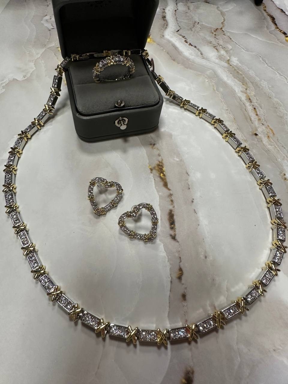 аксессуар,ожерелье,ожерелье с подвесками,колье,цепочка