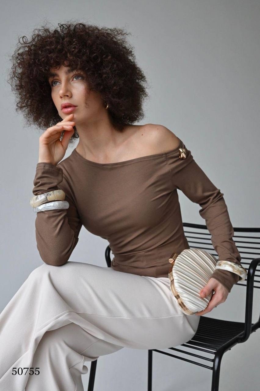 женский лонгслив,кофта офисная,лонгслив облегающий с драпировкой on style,блузка женская,джемпер