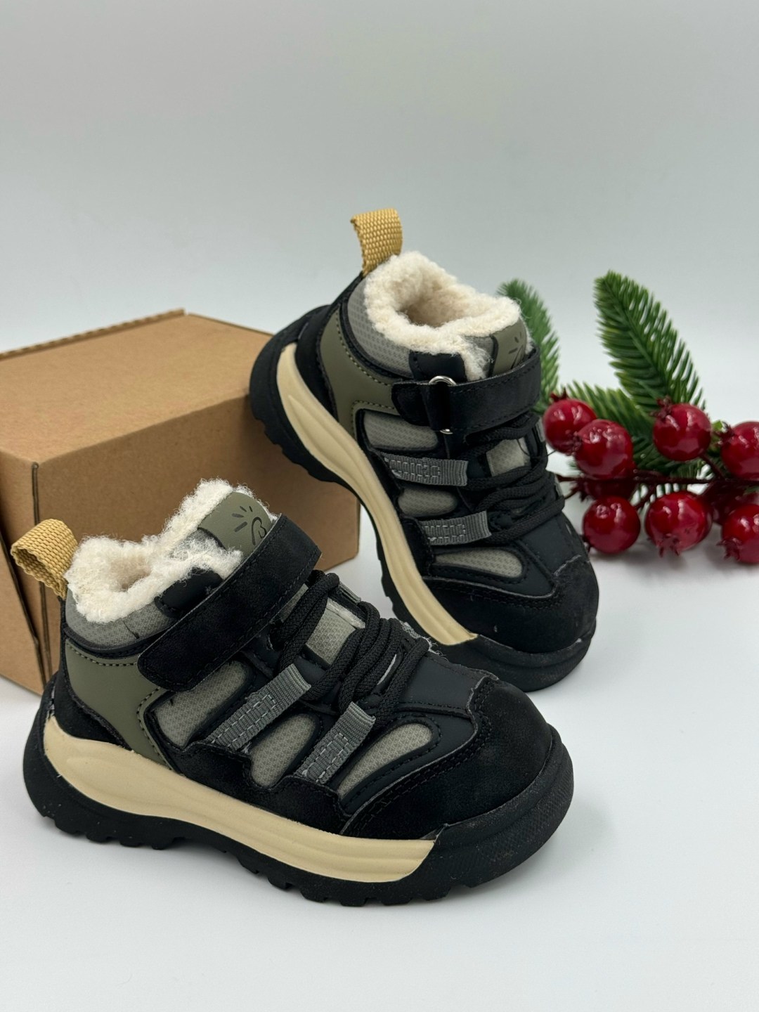 ,ботинки для мальчика, детская,кроссовки утепленные,детские ботинки