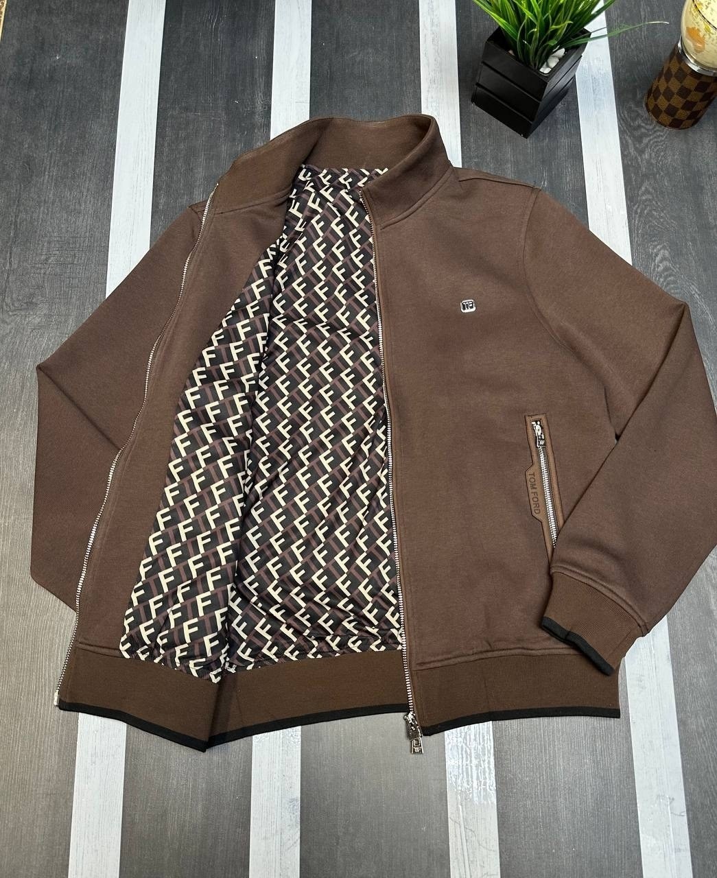 спортивный костюм дольче габбана мужской черный,спортивный костюм dolce gabbana,спортивный костюм stefano ricci,спортивный костюм мужской брендовый дольче габбана,спортивный костюм луи витон мужской