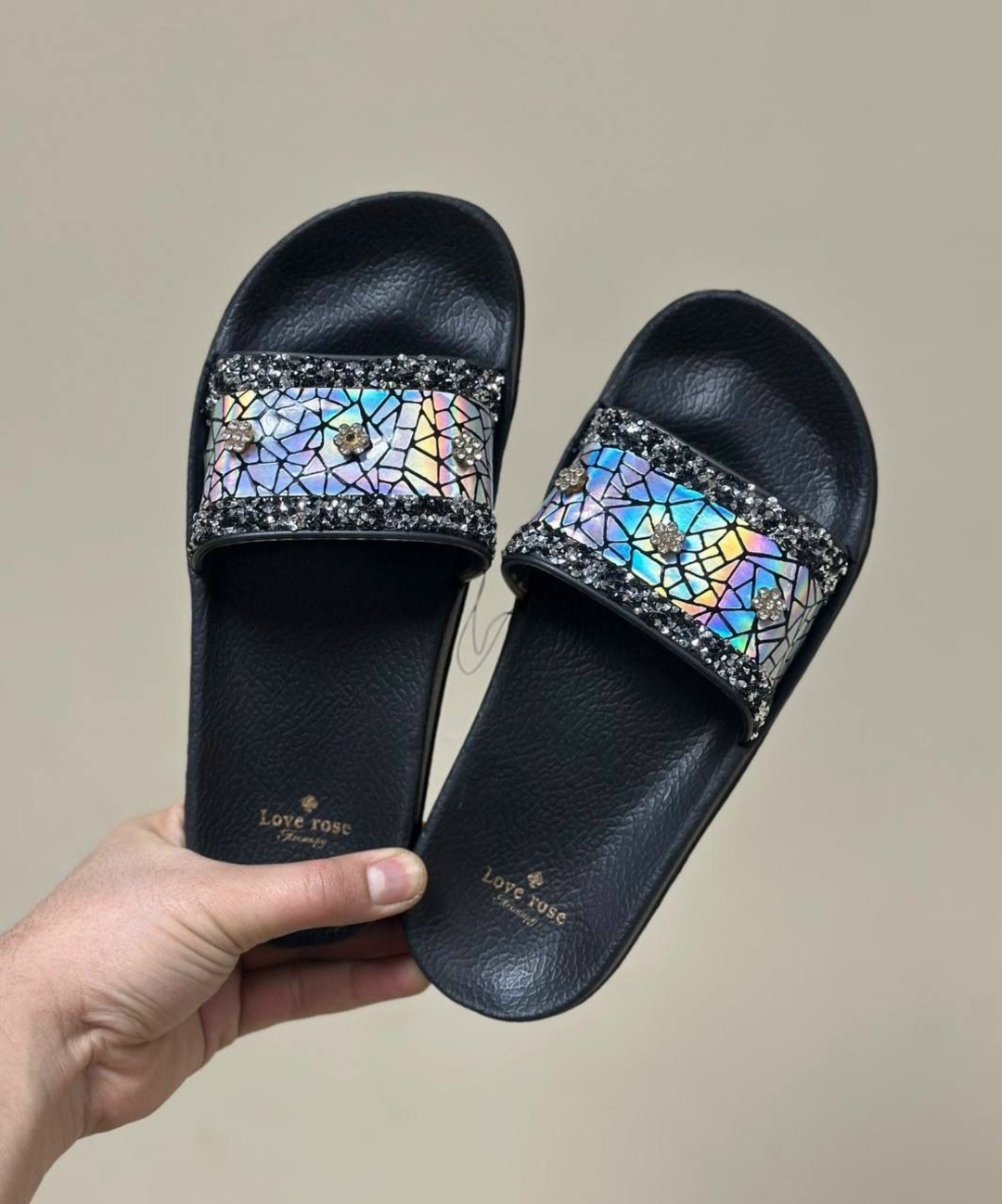 ,шлепанцы женские,шлепанцы женские пляжные,тапки женские,тапочки модные